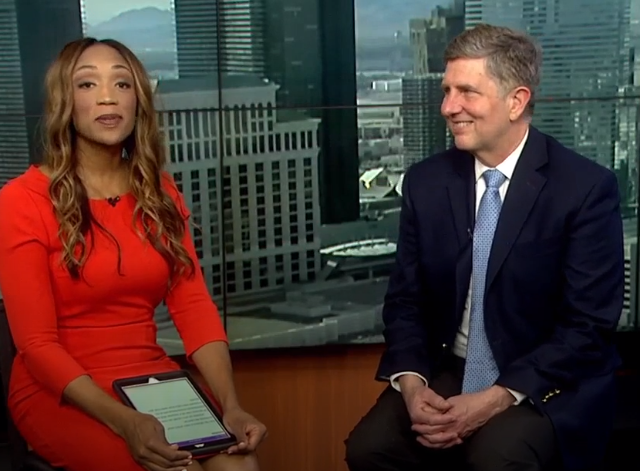 Las Vegas: Wake-up with the CW